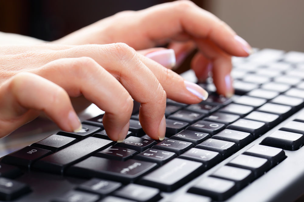 CERTIFICATE IN COMPUTER BASED HINDI TYPING - 40 W. P.M 