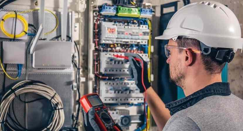 DIPLOMA IN ELECTRICIAN